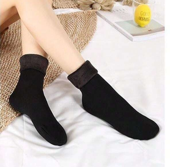 2 Pairs of Black Women's Warm Fleece-Lined Winter Socks